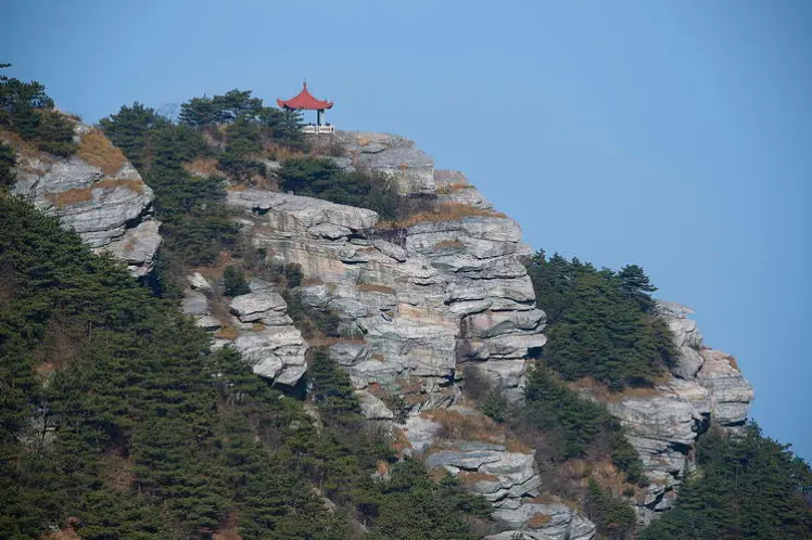 A long cruise through the heart of China, Chongqing-Shanghai